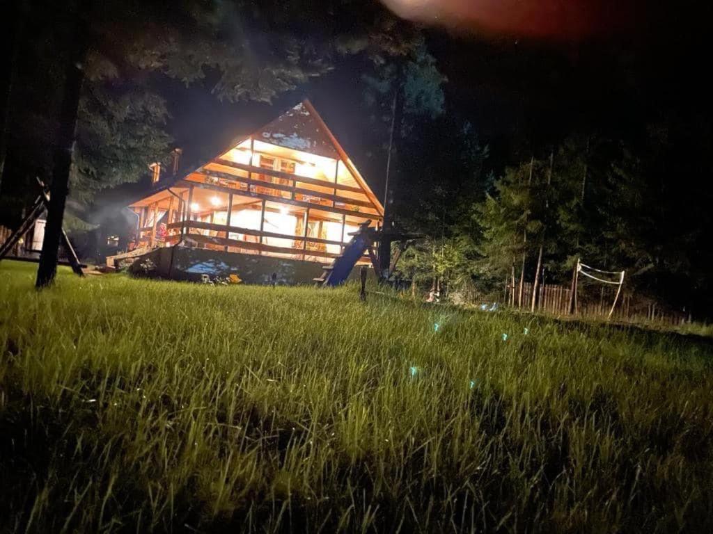 Domek Serce Lasu Hutki Exterior photo