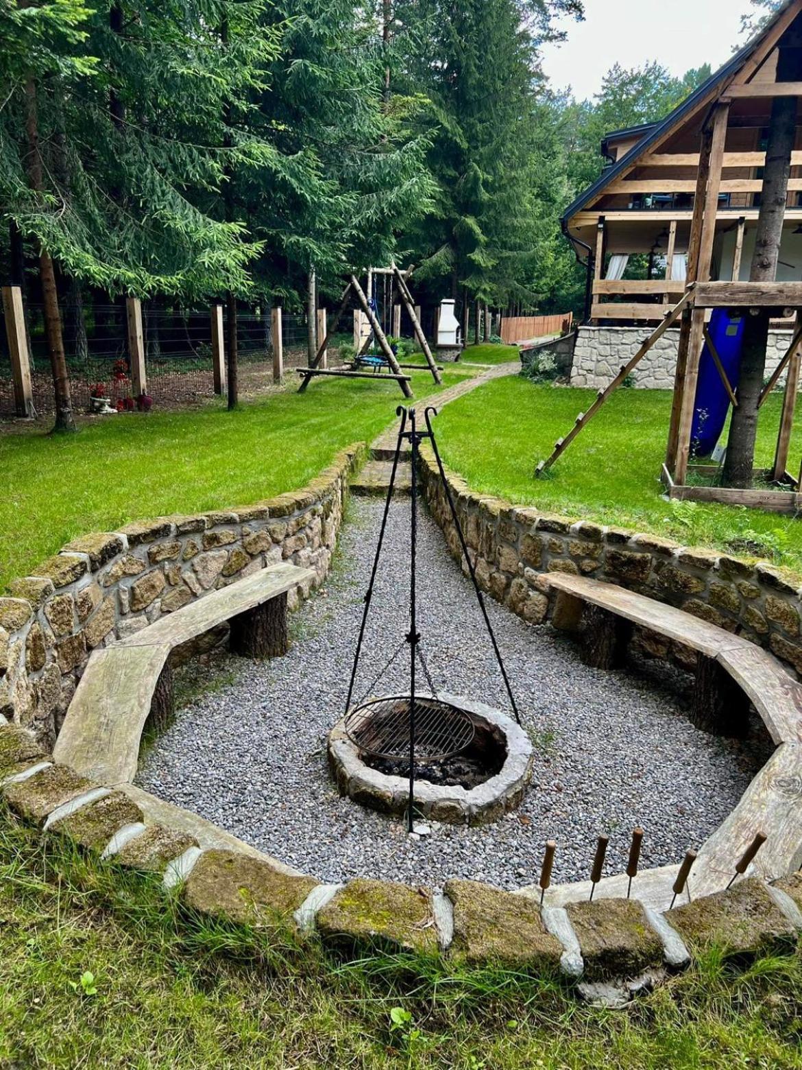 Domek Serce Lasu Hutki Exterior photo